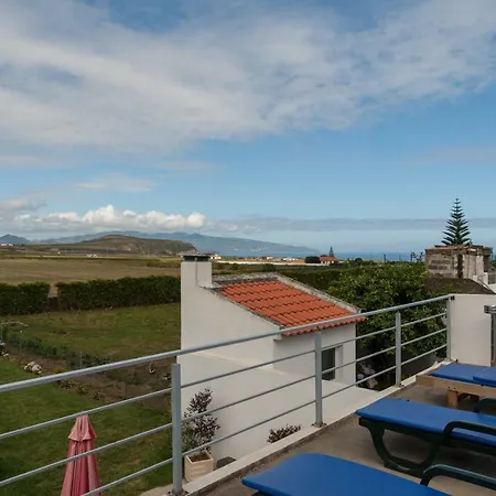 Nyaraló Surf Beach_santa Barbara Secret Gardens *